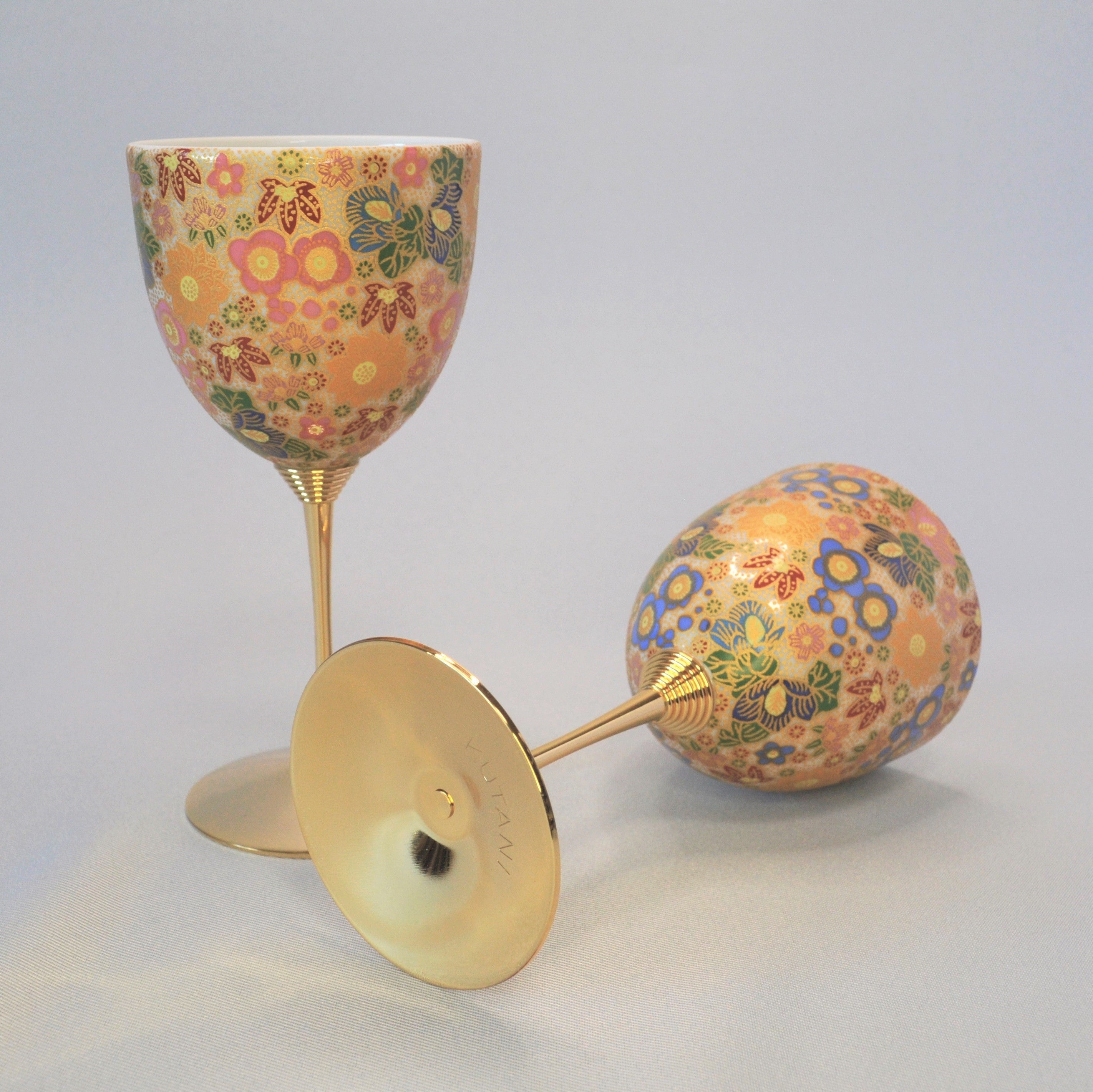 Pair of Wine Goblets (Hanazume)