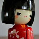 Load image into Gallery viewer, Usaburo 卯三郎 Kokesi (Traditional Doll)  &quot;Girl&quot;
