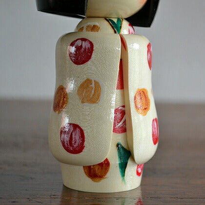 Usaburo 卯三郎 Kokesi (Traditional Doll)  "Girl"