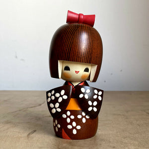 Usaburo 卯三郎 Kokesi (Traditional Doll)  "Little Sleeve"